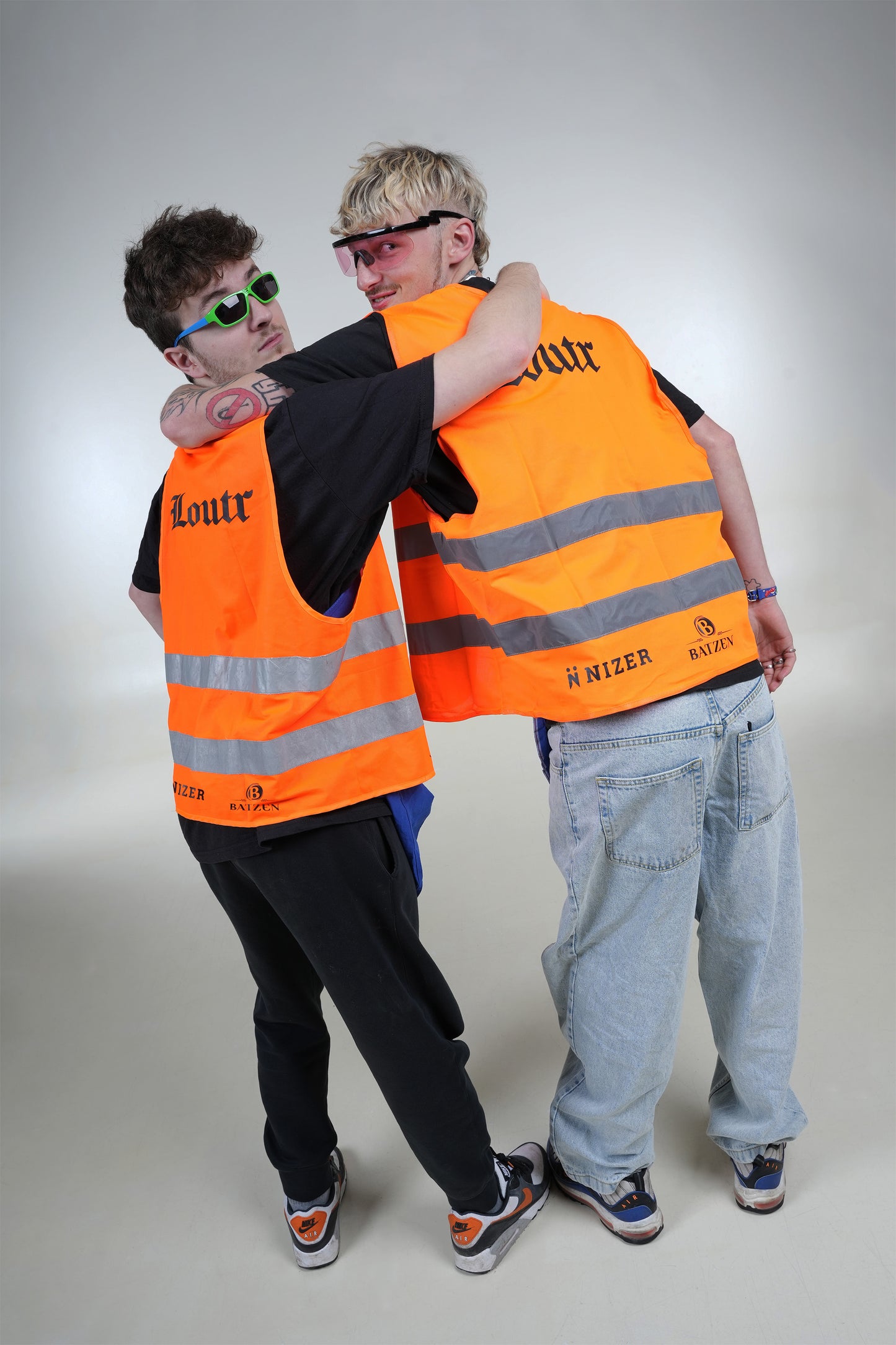 Warn Vest Loutr